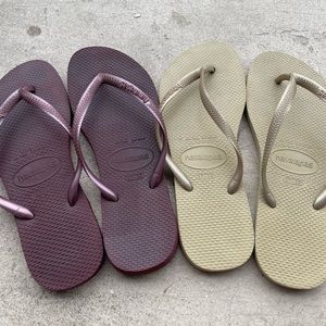 LIKE NEW - only worn a couple times - Havaiana Slims in gold and maroon